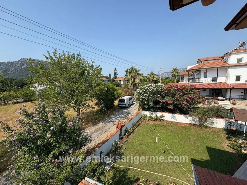 Zweistöckiges Haus Auf Einem 514 M² Großen Grundstück In Okçular Zu Verkaufen.