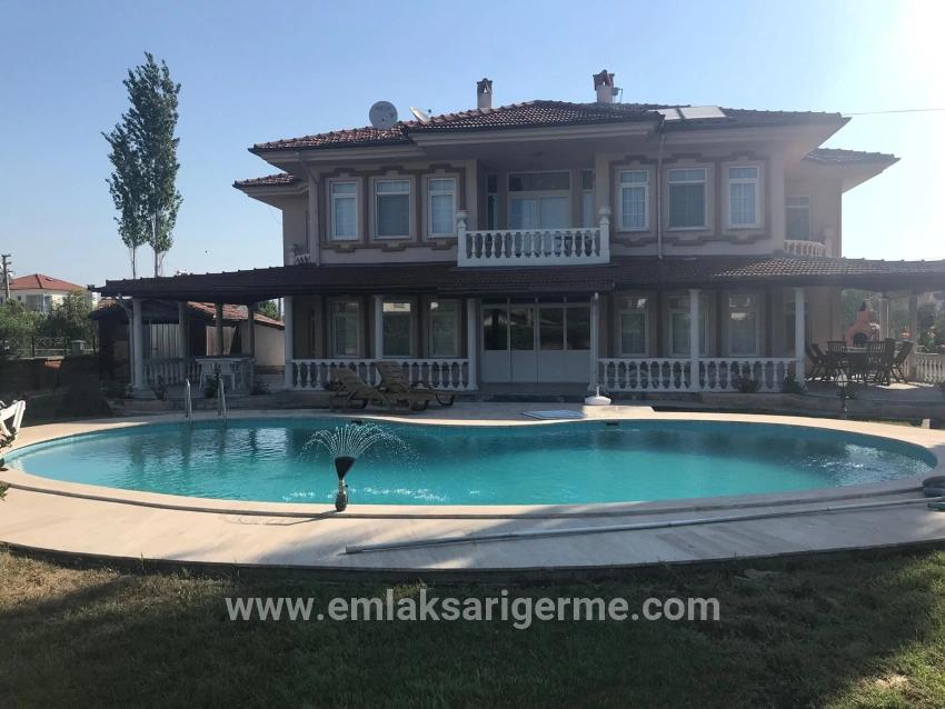4+1 Villa Zum Verkauf Auf Einem 1000 M² Großen Grundstück In Dalyan