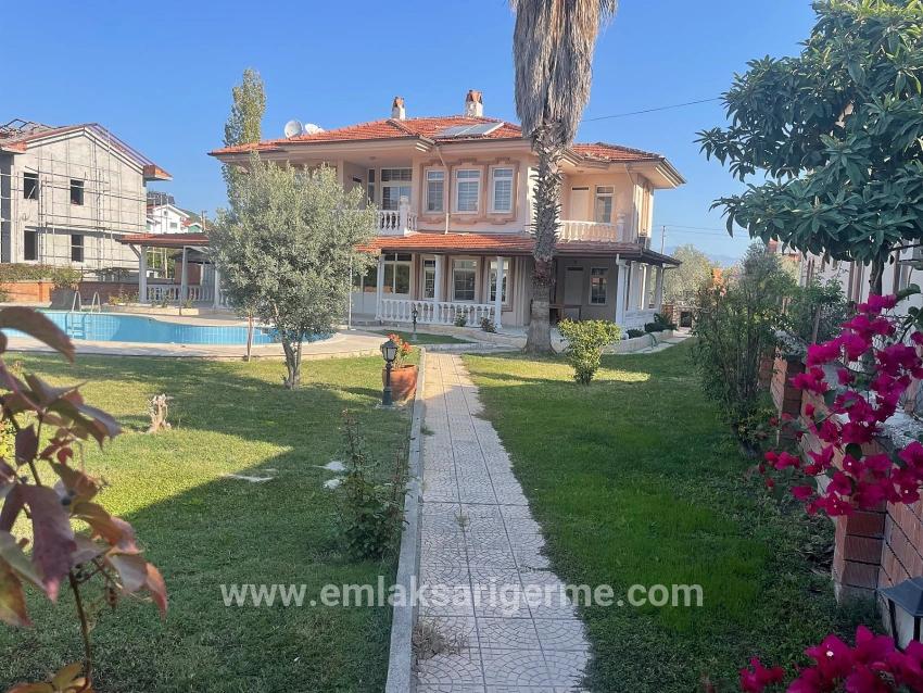 4+1 Villa Zum Verkauf Auf Einem 1000 M² Großen Grundstück In Dalyan