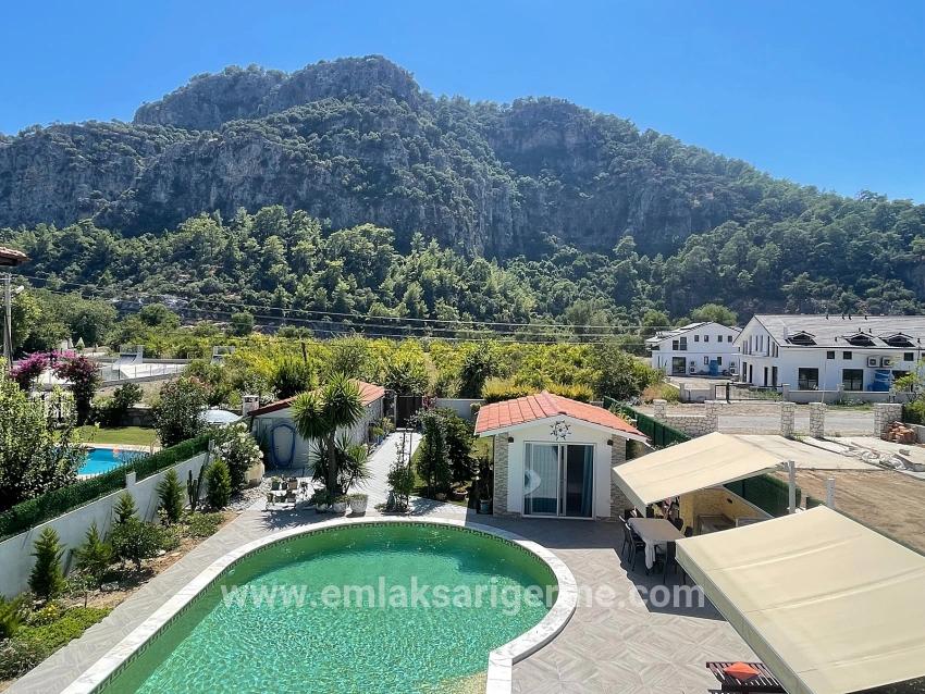 4+1 Villa Zum Verkauf Auf Einem 720 M² Großen Grundstück In Dalyan Gülpınar