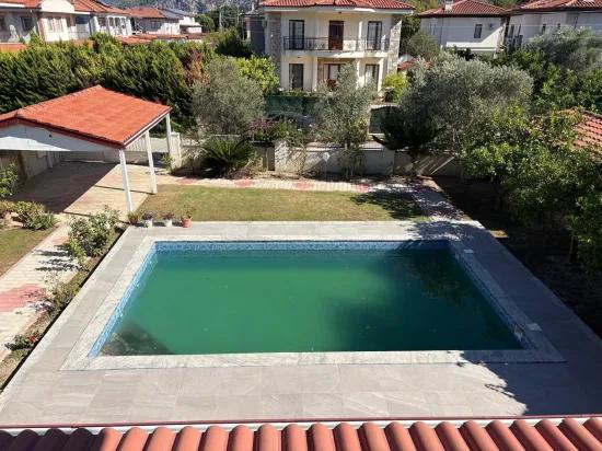 In Dalyan Gülpınar 520m2 Grundstück, darin 4+1 Villa zum Verkauf