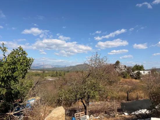 In Dalyan Karadağ Seeblick 5.000m2 zu verkaufen Acker