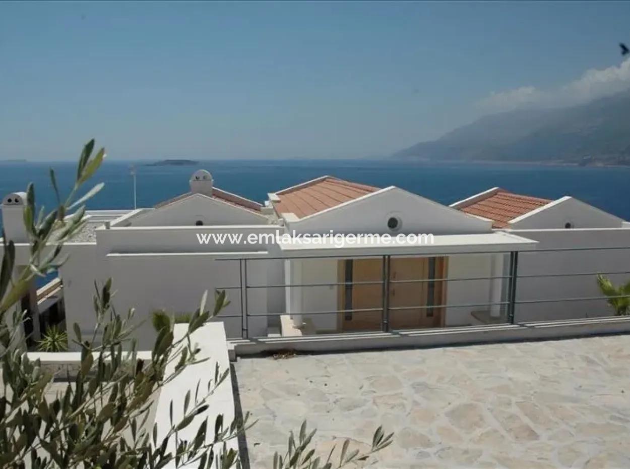 Villa Zum Verkauf-Meer-Villa Zum Verkauf Mit Aussicht Auf Das Meer Und Die Insel Meis. Nov