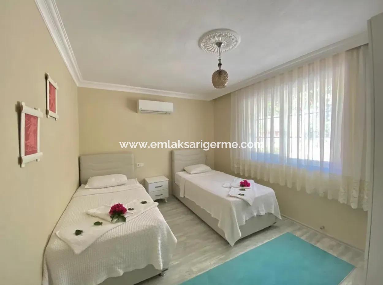 4 2 Villenhäuser Zum Verkauf Mit Meerblick In Çandır