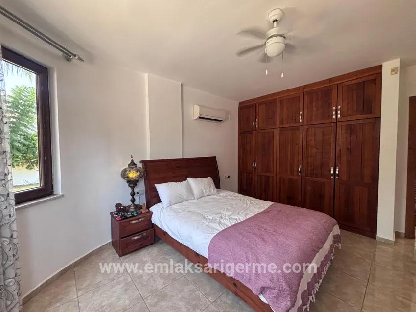 Corner Plot Of 980m2 With 5+1 Rooms For Sale In Dalyan, Maraş.