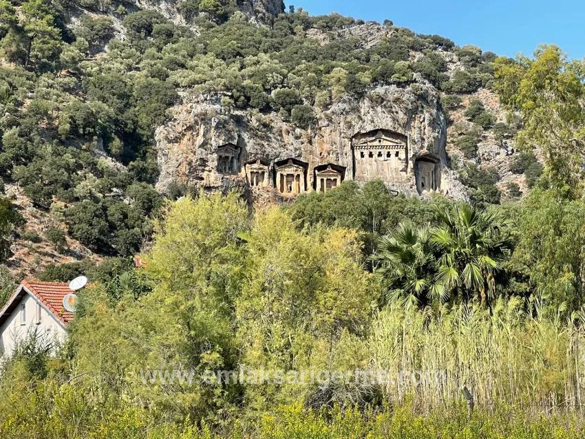2765m2 Detached House For Sale In Çandır, Right Next To The Canal