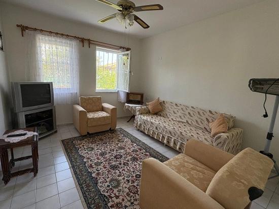 Two-story House For Sale On A 514m2 Plot In Okçular.