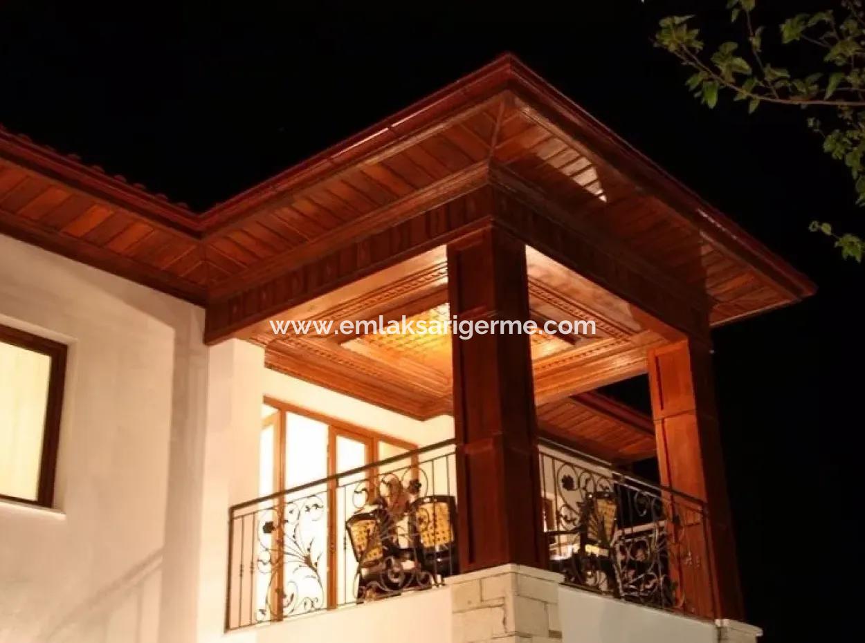 For Sale Luxury Villa In Plot Of 388M2 In 4 1 For Sale Bargain Villa For Sale Made