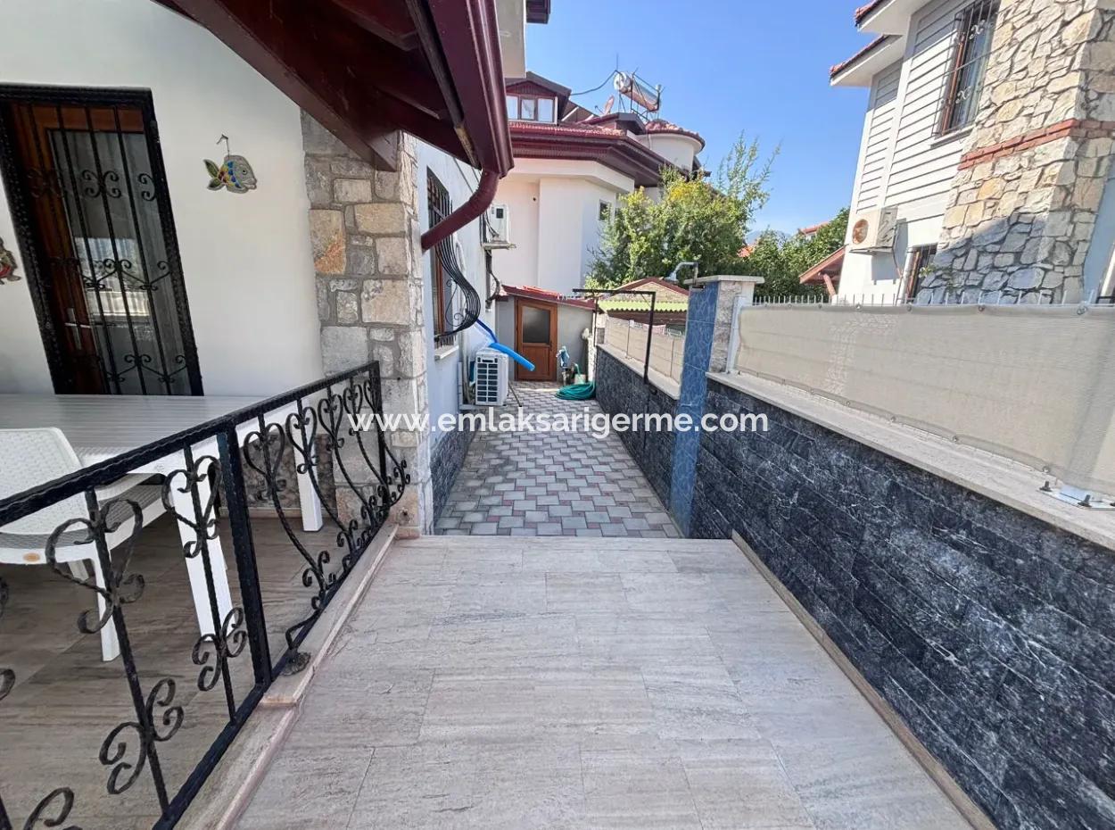 5 1 Villas For Sale In A Plot Of 301M2 In Dalyan Center