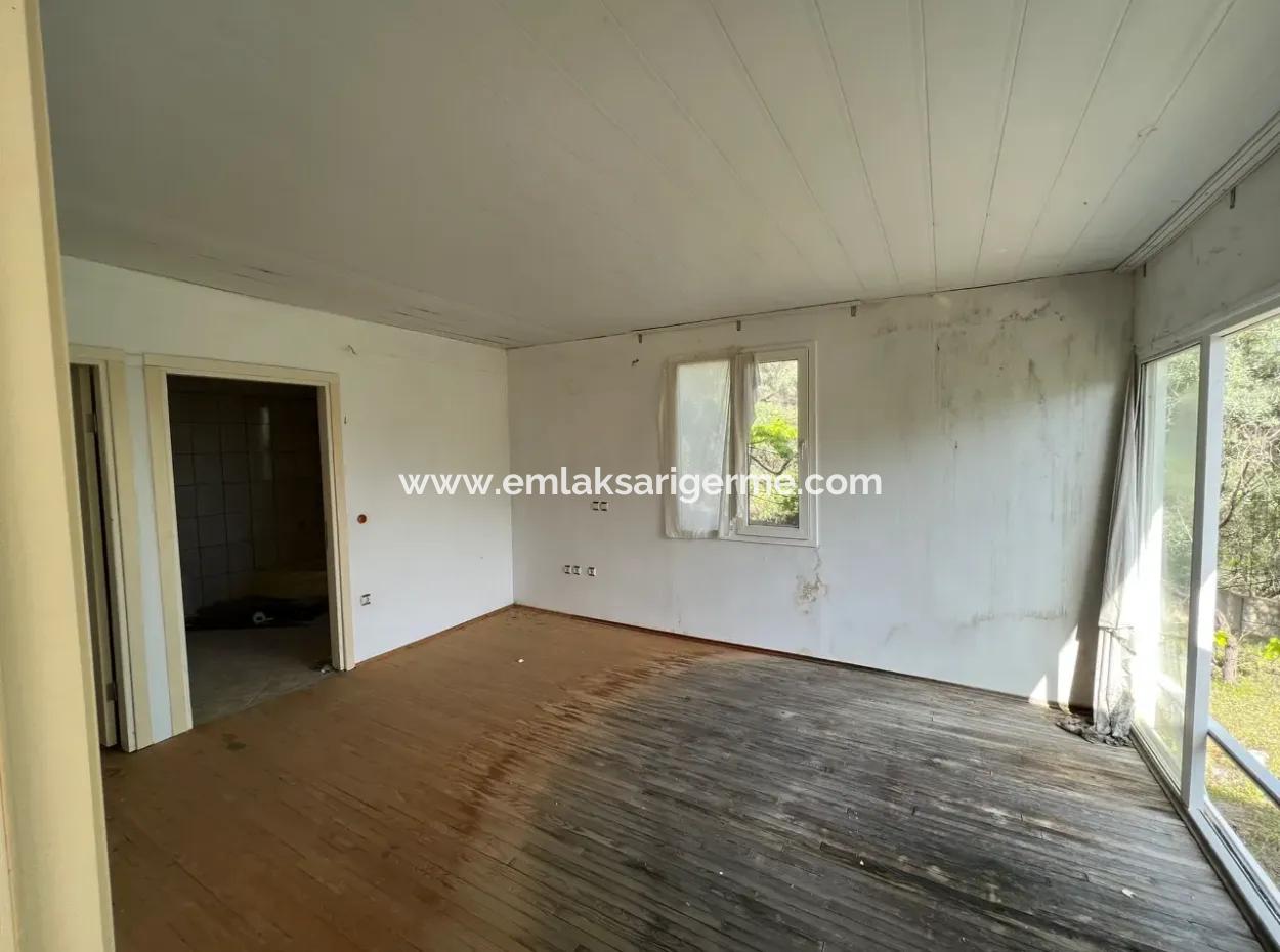 Detached House For Sale With Ekincik Sea View