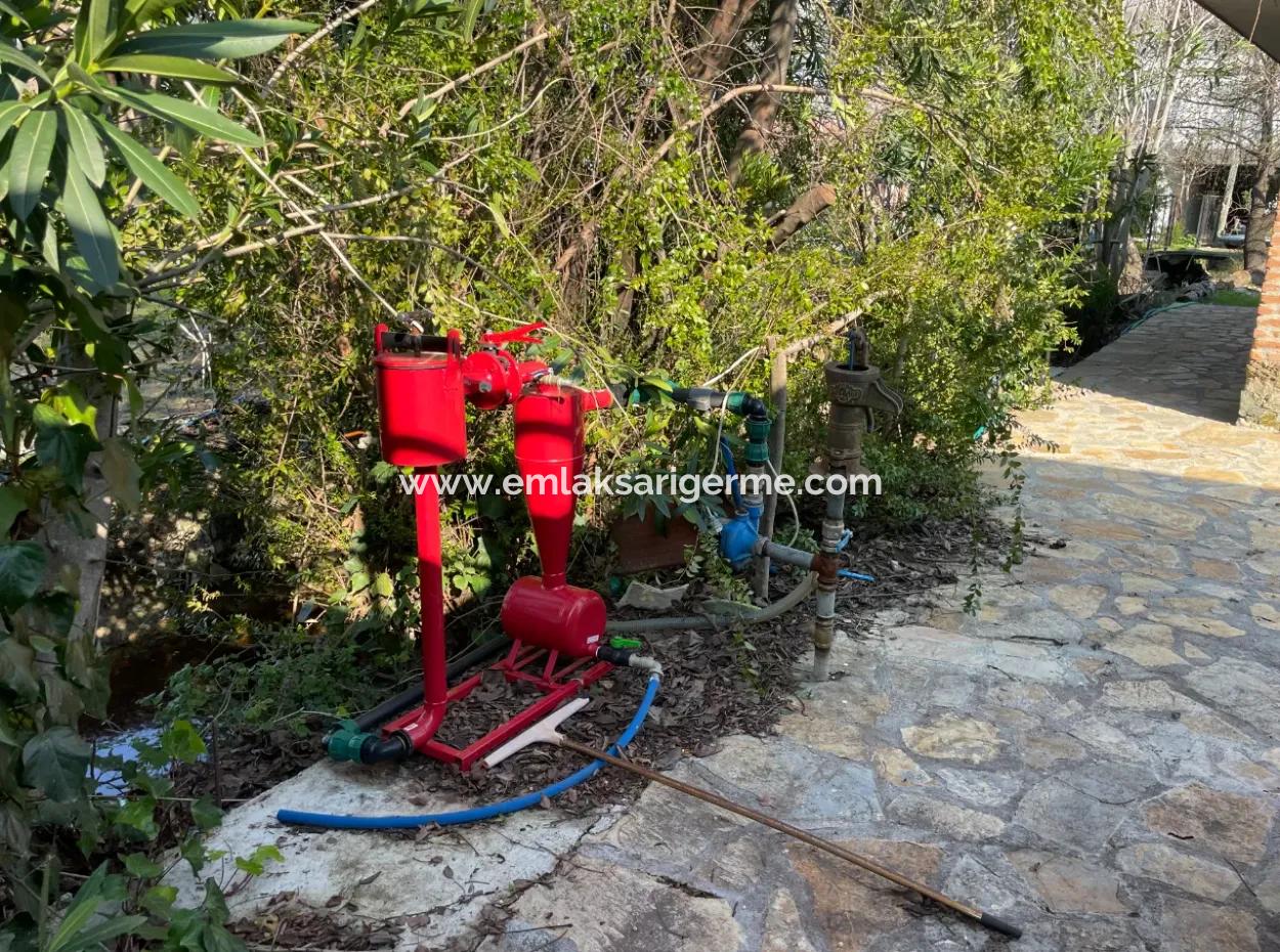 Single Storey House For Sale In A Plot Of 2882 M2 In Eskikoy