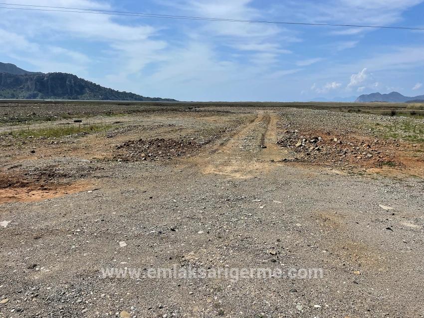 Для продажи Поле в Dalyan Ortaca - Под Жилье застройку - 19.600 m²