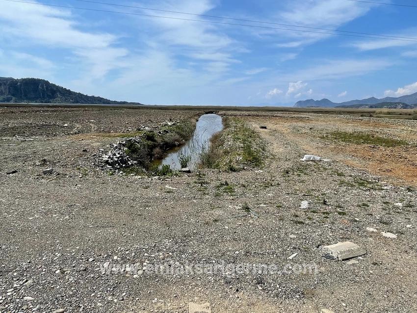 Для продажи Поле в Dalyan Ortaca - Под Жилье застройку - 19.600 m²
