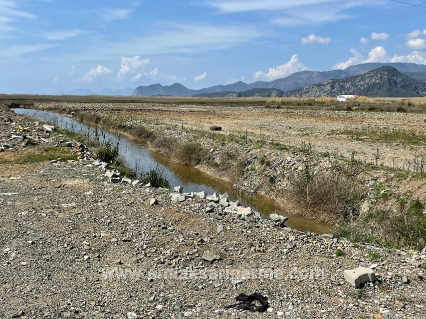 Для продажи Поле в Dalyan Ortaca - Под Жилье застройку - 19.600 m²