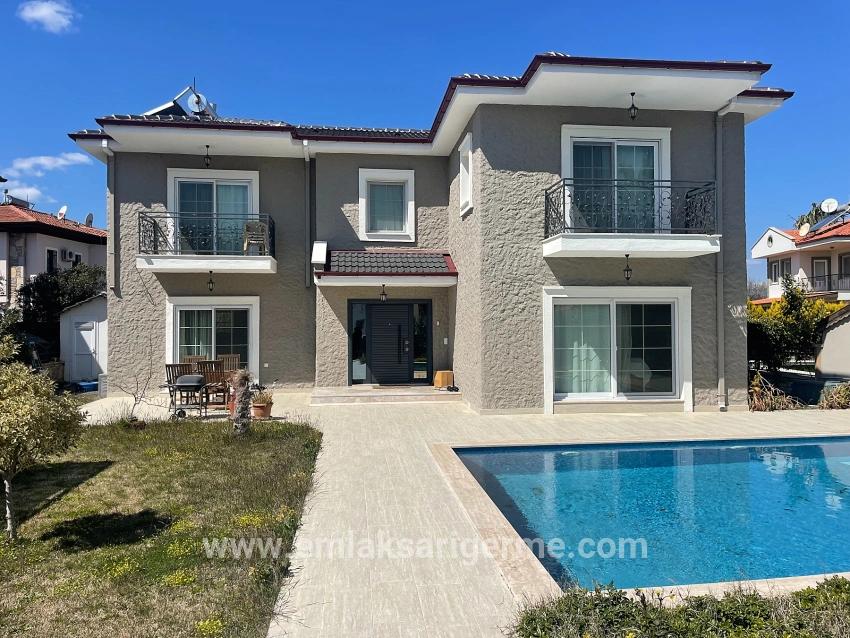 Dalyan Gülpınar'da 514m2 Arsa İçinde Satılık Villa