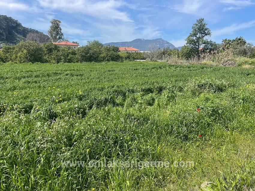 Ortaca Okçular Mah. Satılık Arsa - Konut İmar Durumlu - 736 m²