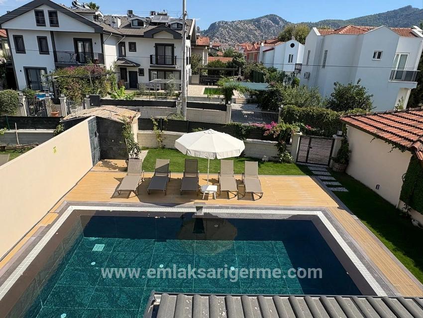 Ortaca Dalyan Mah. Satılık 4+1 Vip villa - 306 m²