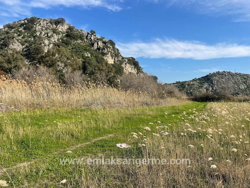 Ortaca Dalyan Mah. Satılık Arsa - Konut İmar Durumlu - 6.800 m²
