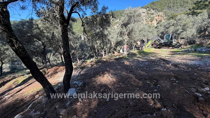 Köyceğiz Çandır Mah. Satılık Tarla - Konut İmar Durumlu - 5.715 m²