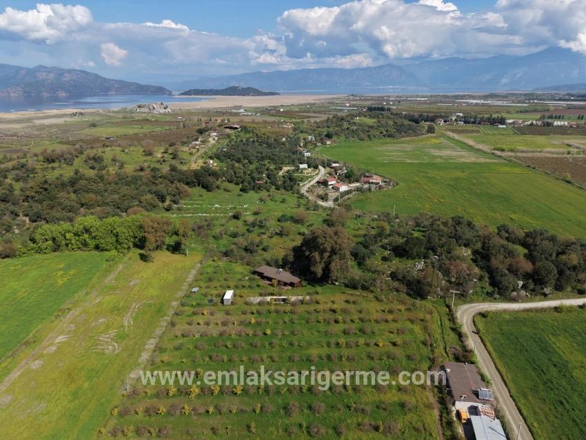 Eskiköy'de 11,000m2 Arsa İçinde Turizm Amaçlı İşletme Satılık