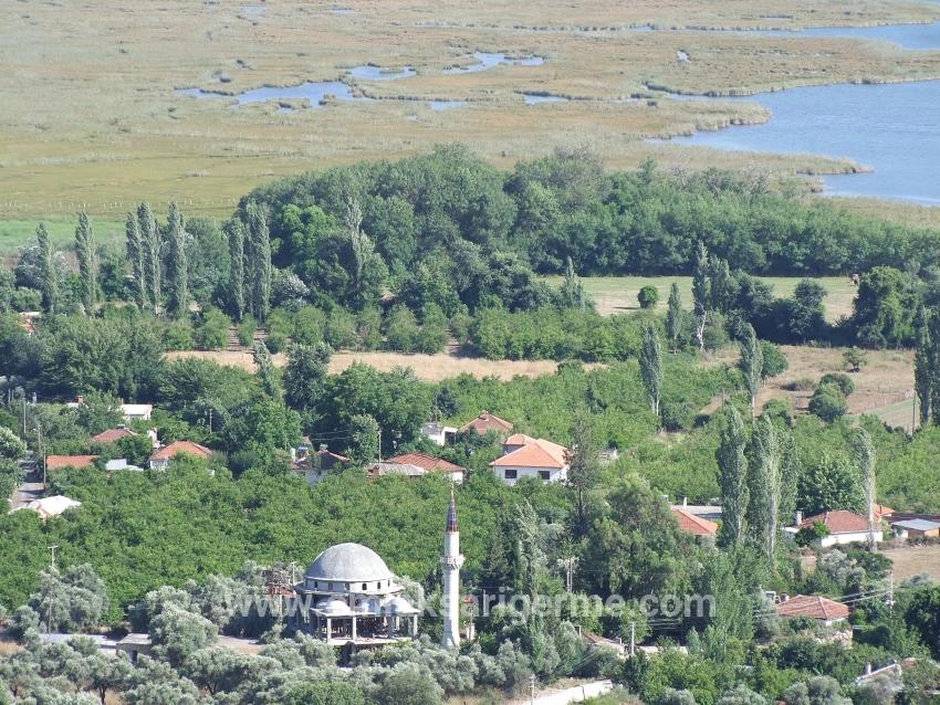Çandır'da Göl Manzaralı 1252m2 Satılık Arsa