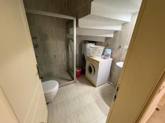 Dalyan Maraş'ta kral mezarları manzaralı 4+1 satılık villa