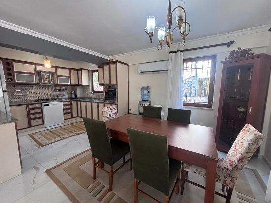 Dalyan'da 301m2 Arsa İçerisinde 5+1 Satılık Villa