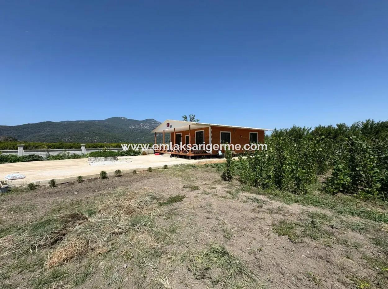 Dalyan Karadağ Mevkiinde 2500M2 Tarla İçerisinde 120M2 Müstakil Ahşap Ev