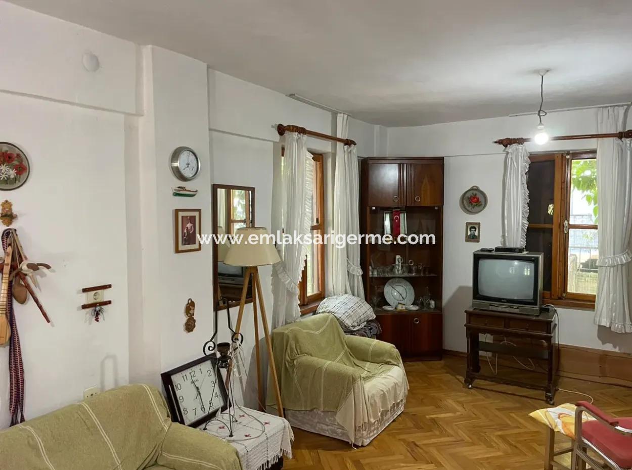 Dalyan Merkezde 5+1 Satılık Villa