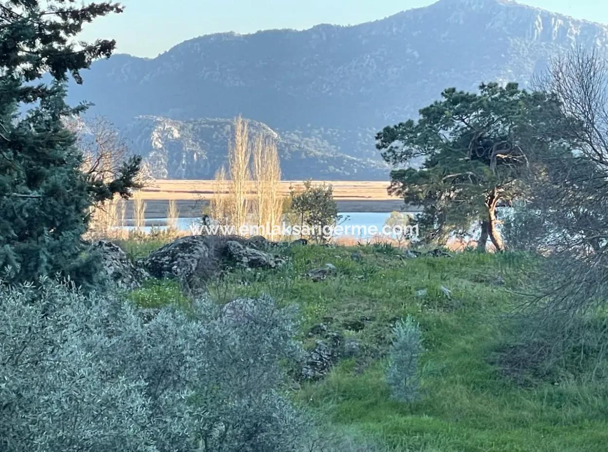 Çandır'sa Deniz Ve Göl Manzaralı 545M2 %15 İmarlı Satılık Arsa